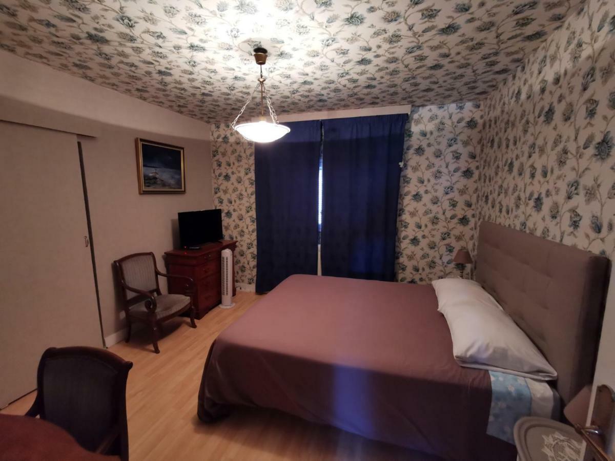 Hotel Les Landes Rilhac-Rancon Exterior foto